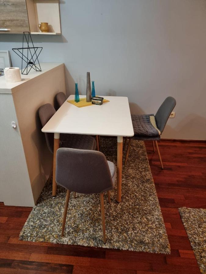 5 Star Apartment Podgorica Kültér fotó